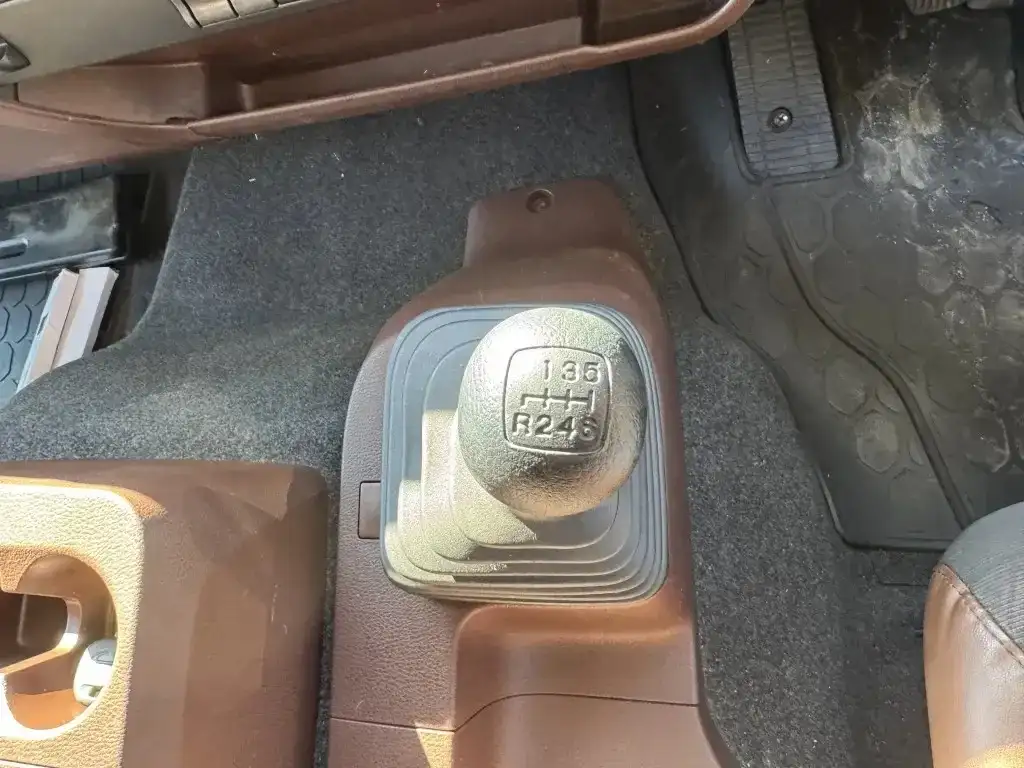 日野 レンジャー 中型/増トン ウイング エアサス ベッドの中古トラック画像16