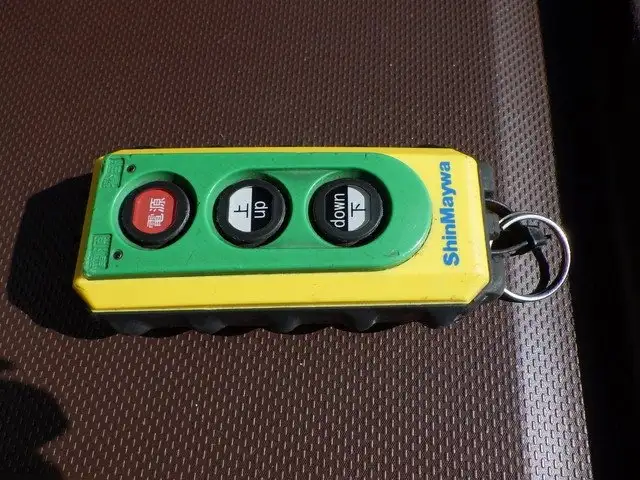 日野 レンジャー 中型/増トン 冷凍冷蔵 低温 パワーゲートの中古トラック画像8