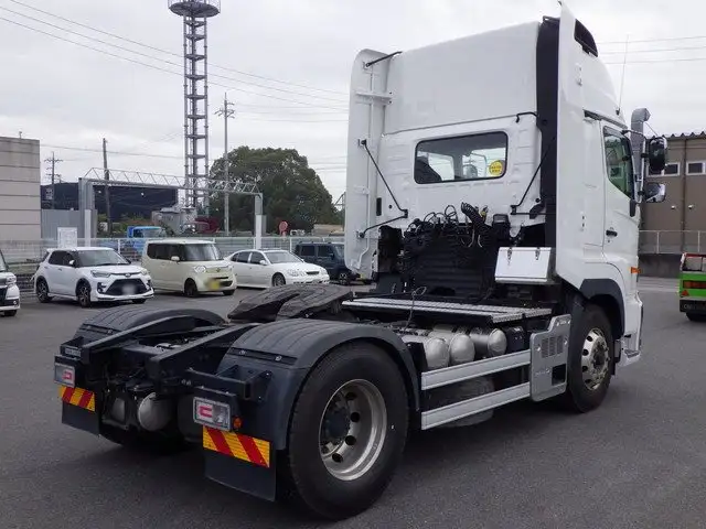 日野 プロフィア 大型 トラクター ハイルーフ 1デフの中古トラック画像3