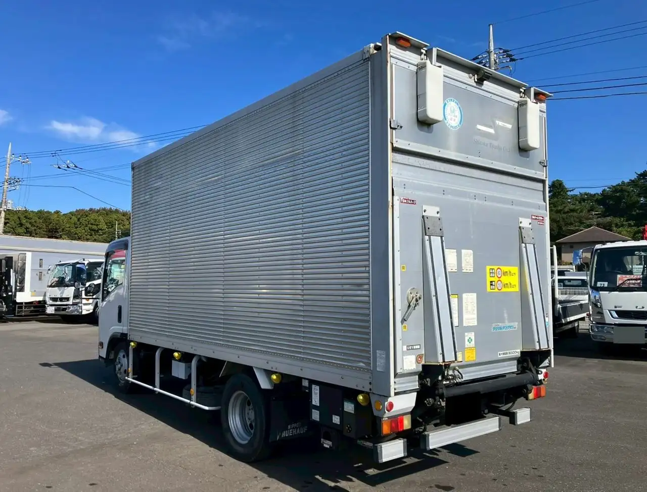 いすゞ エルフ 小型 アルミバン パワーゲート TKG-NMR85ANの中古トラック画像5