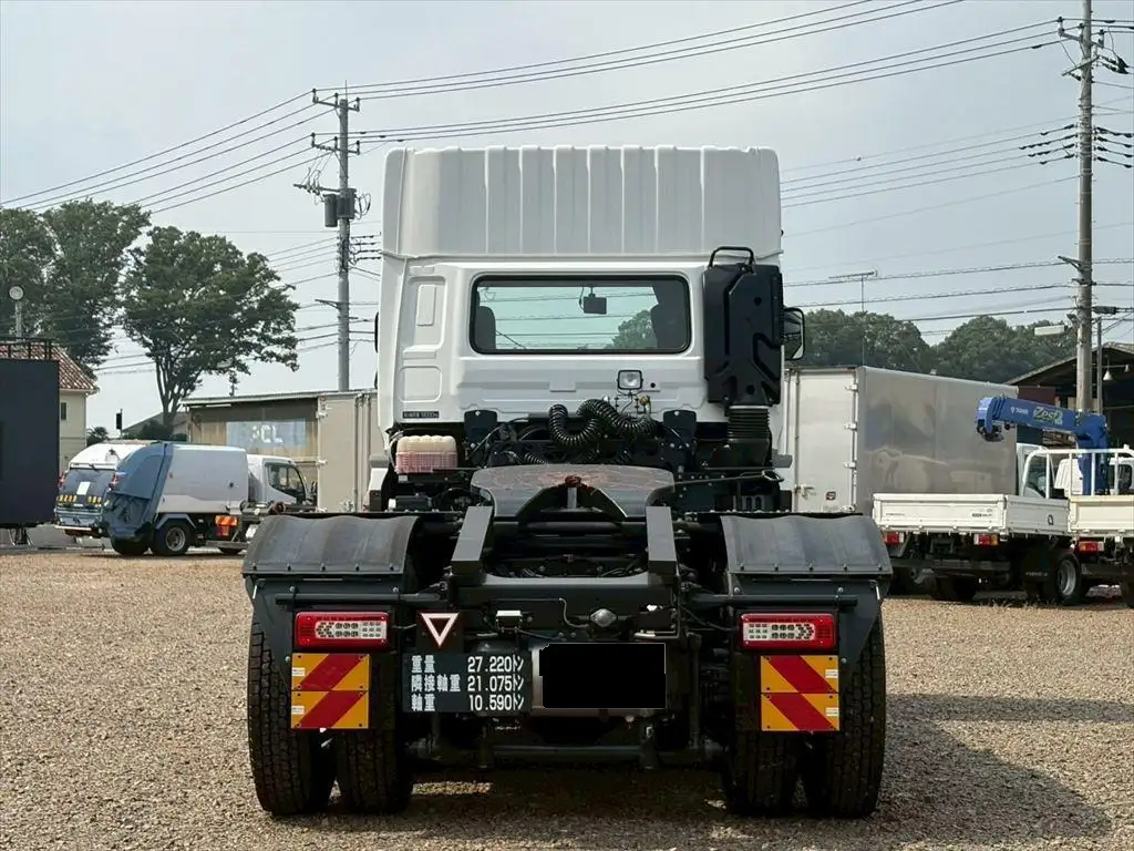 日産UD クオン 大型 トラクター ハイルーフ 2デフの中古トラック画像4