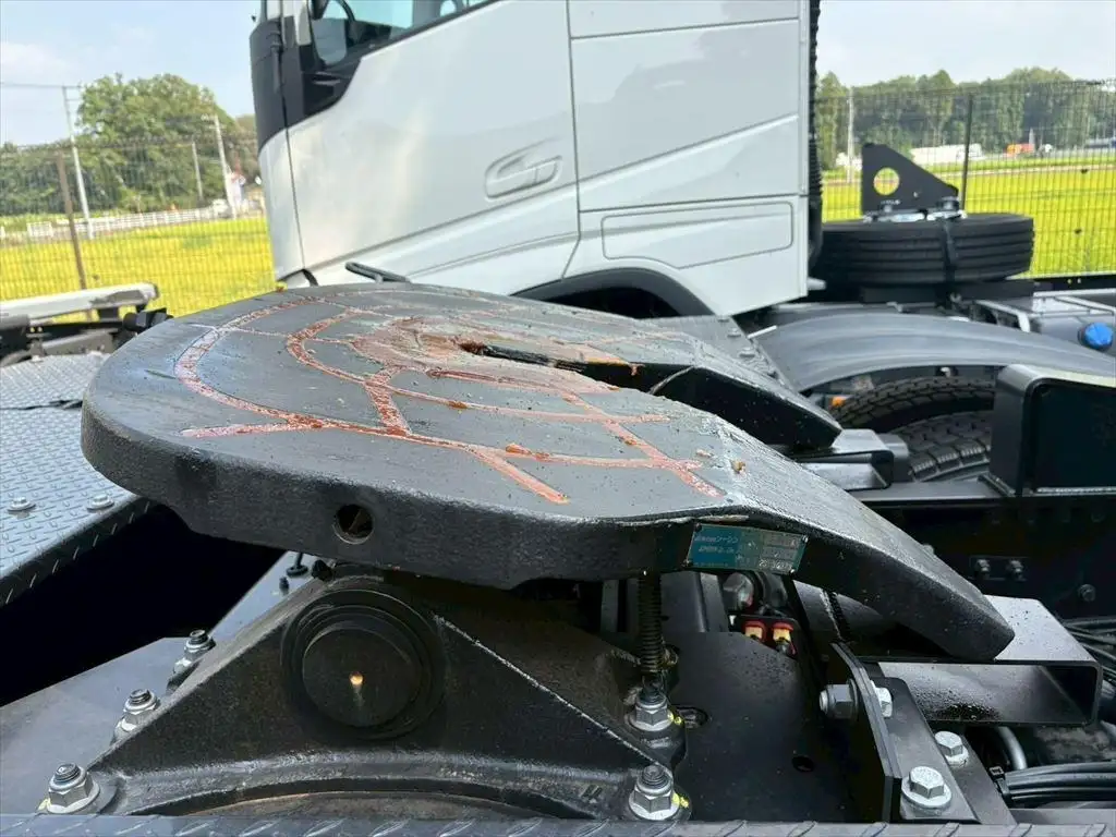 日産UD クオン 大型 トラクター ハイルーフ 2デフの中古トラック画像8