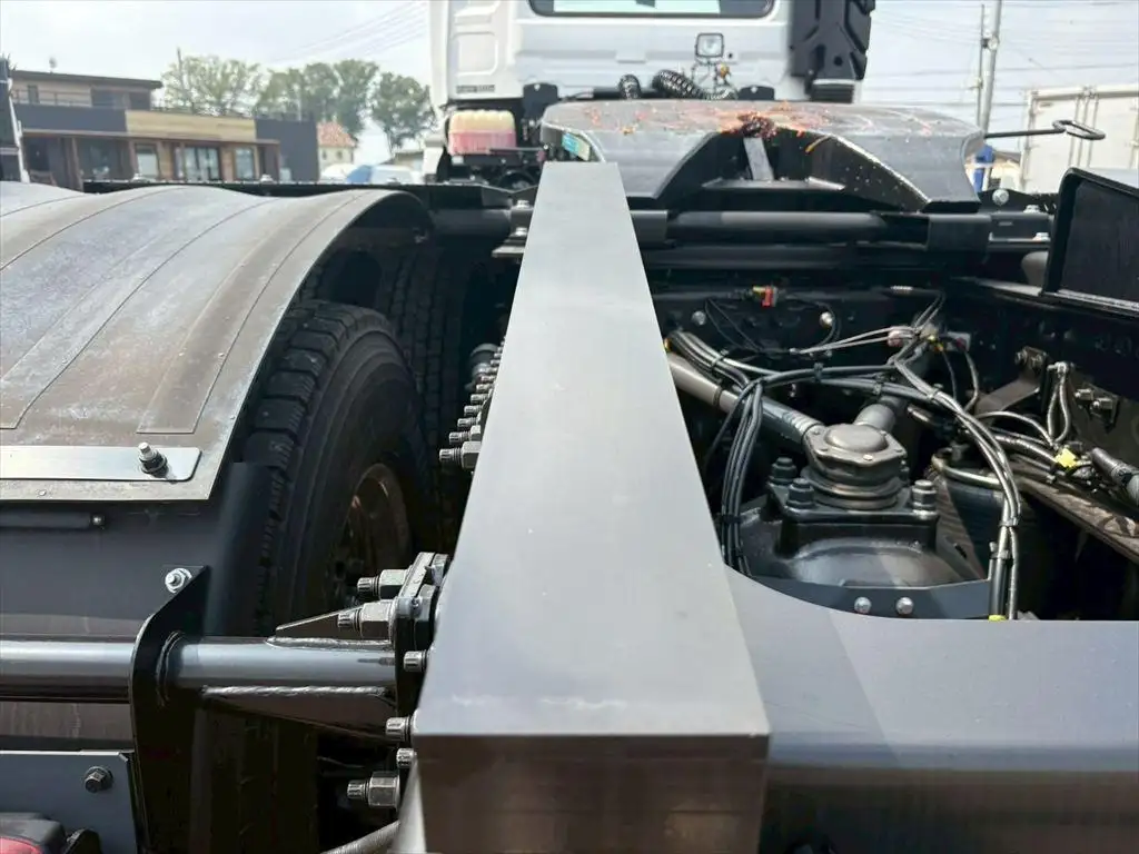 日産UD クオン 大型 トラクター ハイルーフ 2デフの中古トラック画像10