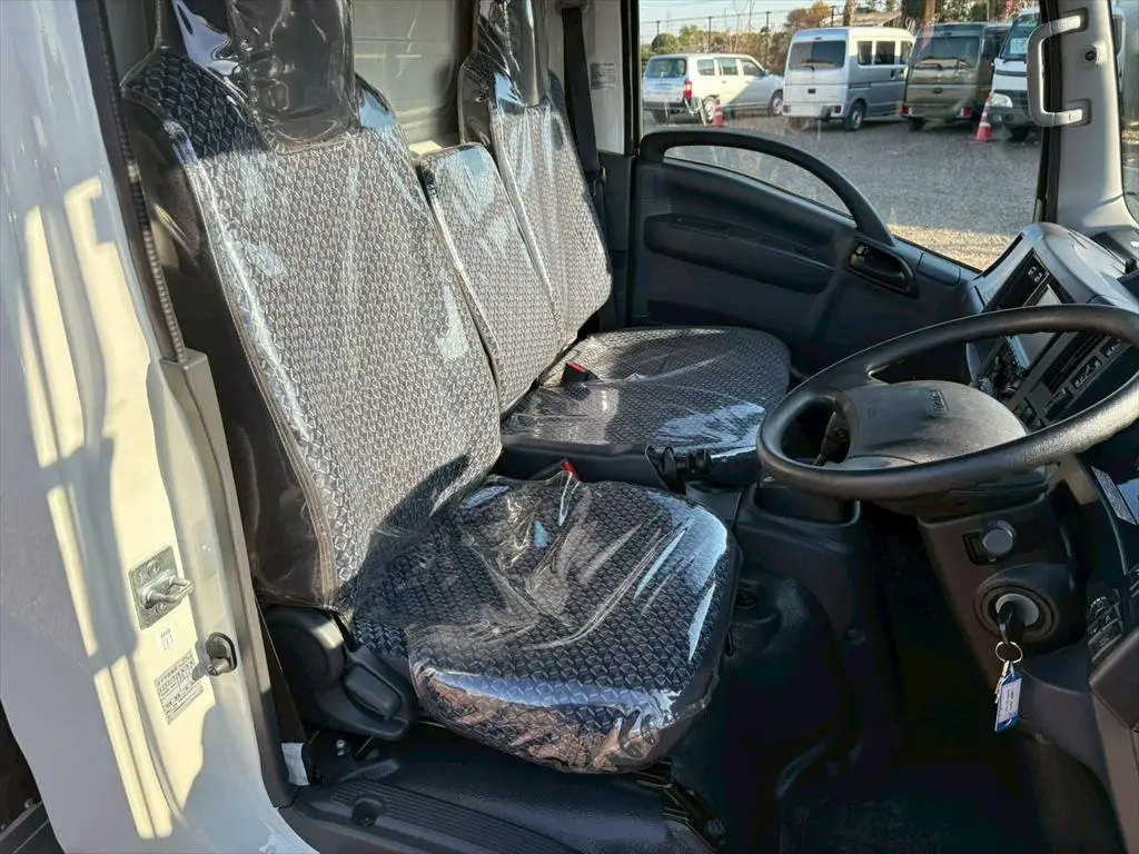 いすゞ エルフ 小型 アルミバン サイドドア 2RG-NLR88ANの中古トラック画像13