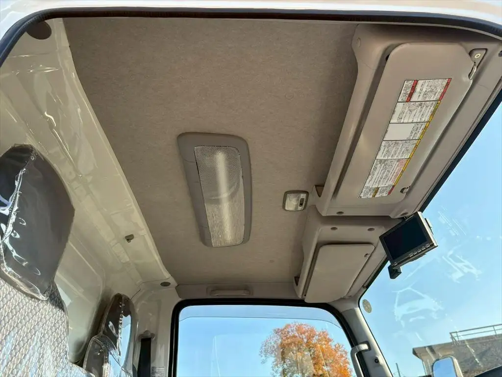 いすゞ エルフ 小型 アルミバン サイドドア 2RG-NLR88ANの中古トラック画像16