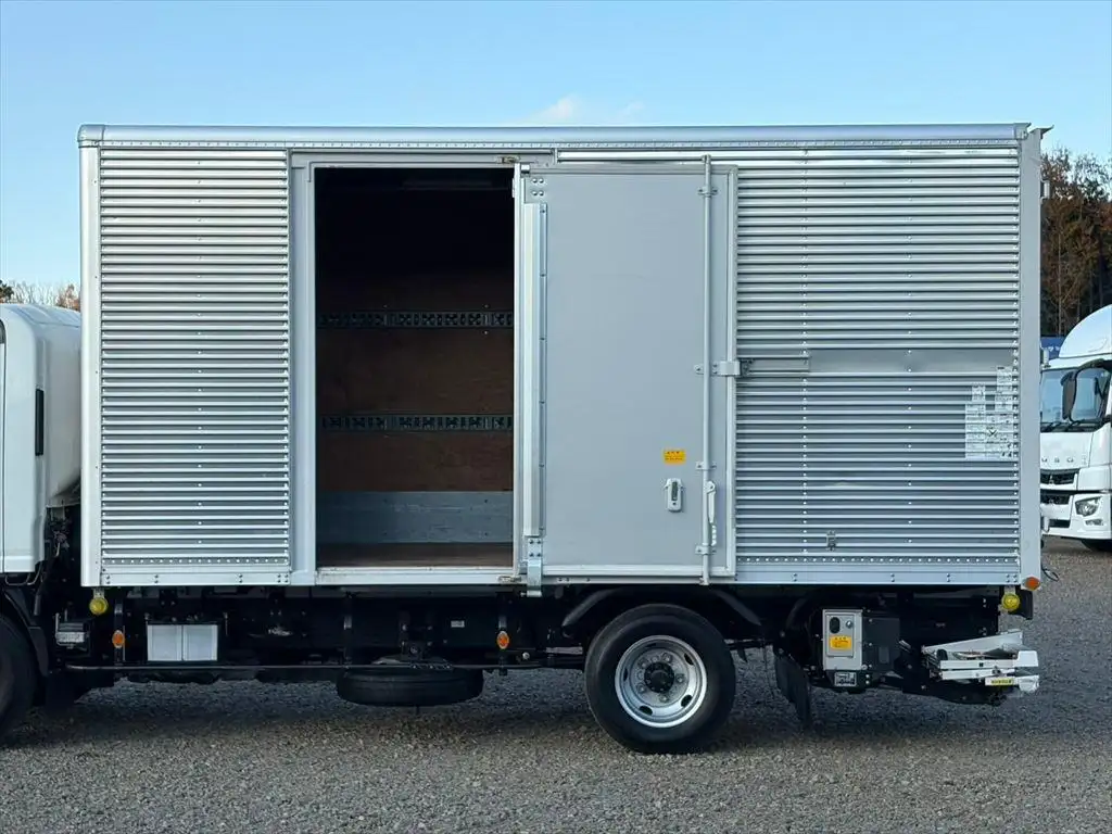 いすゞ エルフ 小型 アルミバン パワーゲート サイドドアの中古トラック画像5