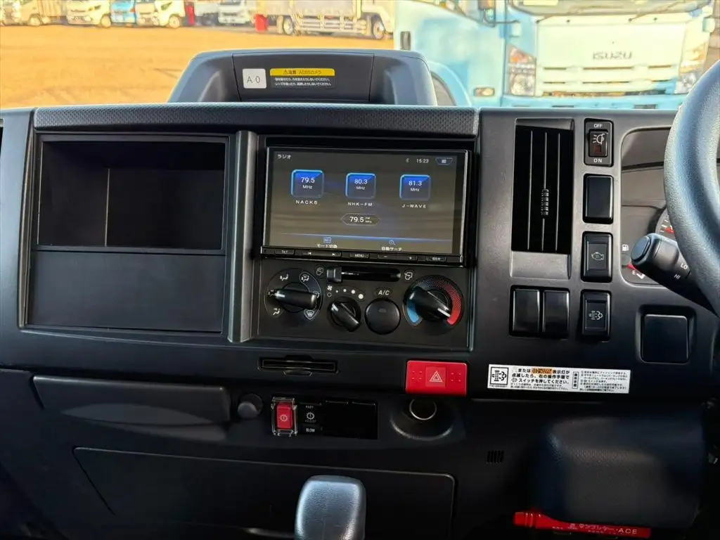 いすゞ エルフ 小型 アルミバン パワーゲート サイドドアの中古トラック画像15