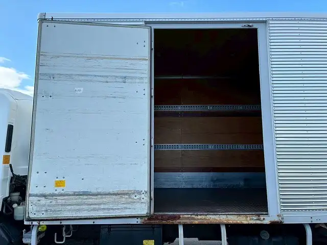 いすゞ フォワード 中型/増トン アルミバン パワーゲート サイドドアの中古トラック画像5