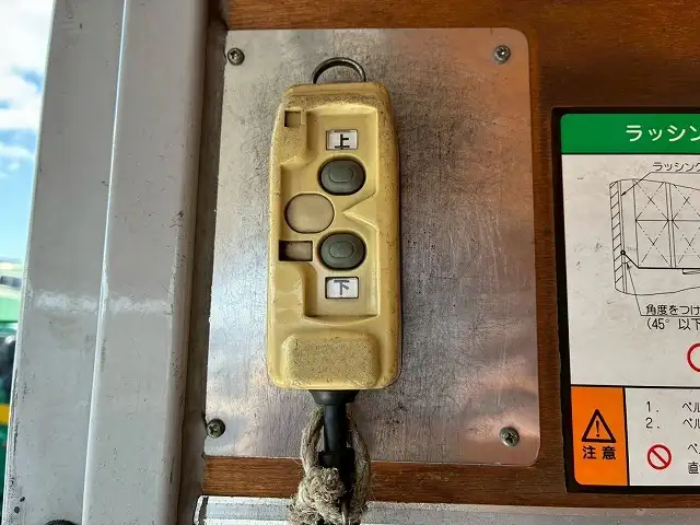 いすゞ フォワード 中型/増トン アルミバン パワーゲート サイドドアの中古トラック画像11