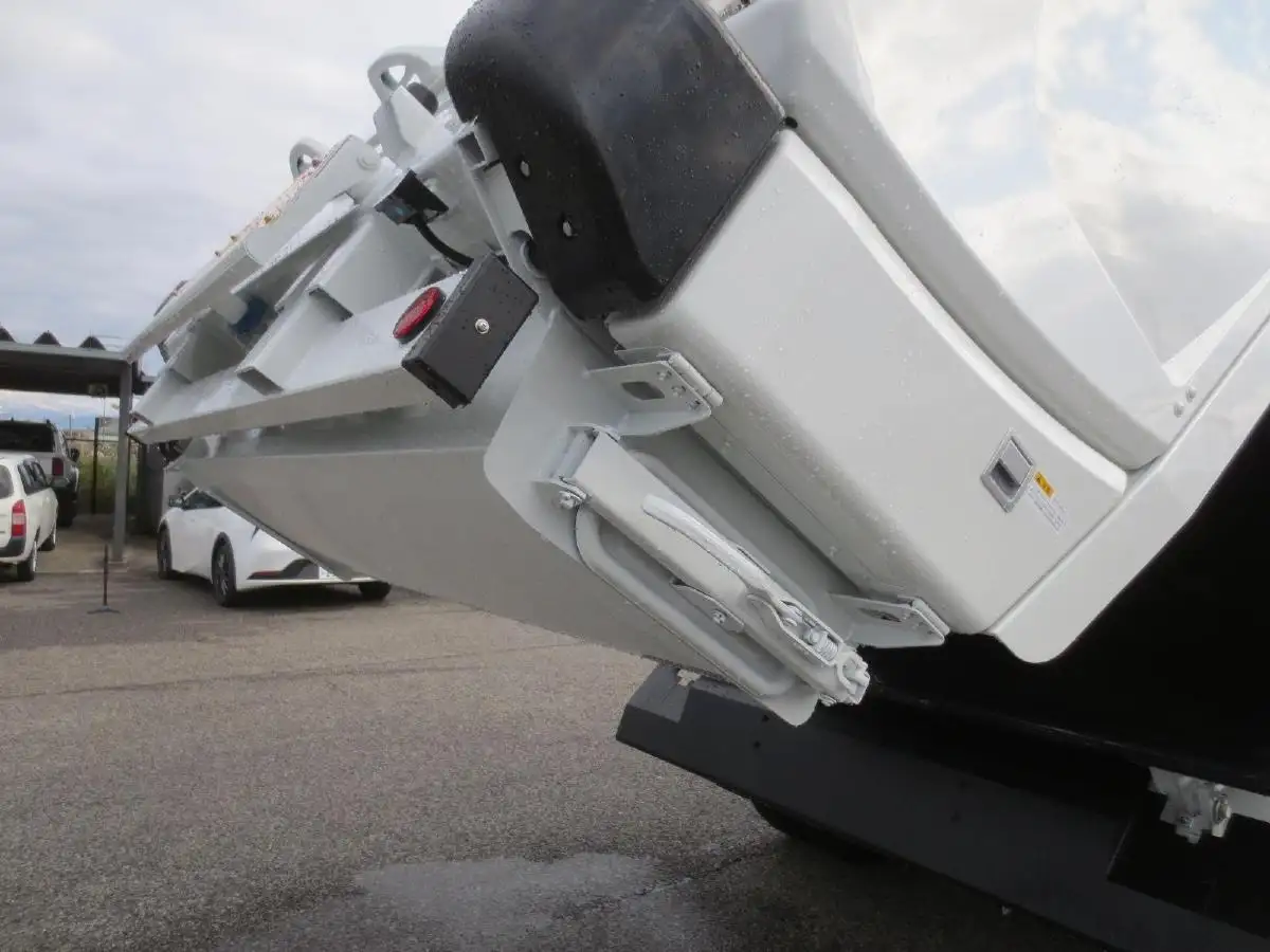 三菱 キャンター 小型 パッカー車 プレス式 2PG-FEB90の中古トラック画像13