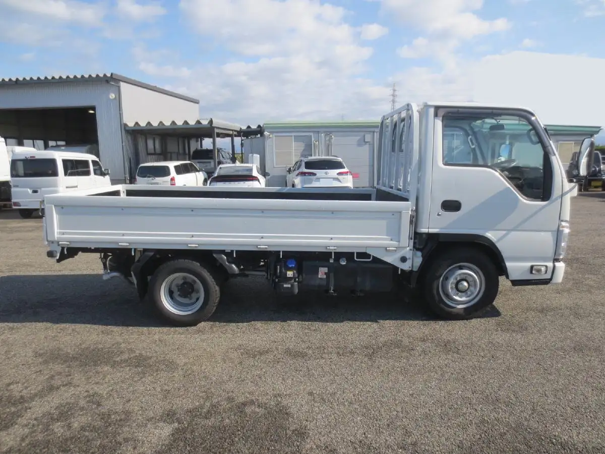 日産 アトラス 小型 平ボディ 2RG-AHR88A R2の中古トラック画像4