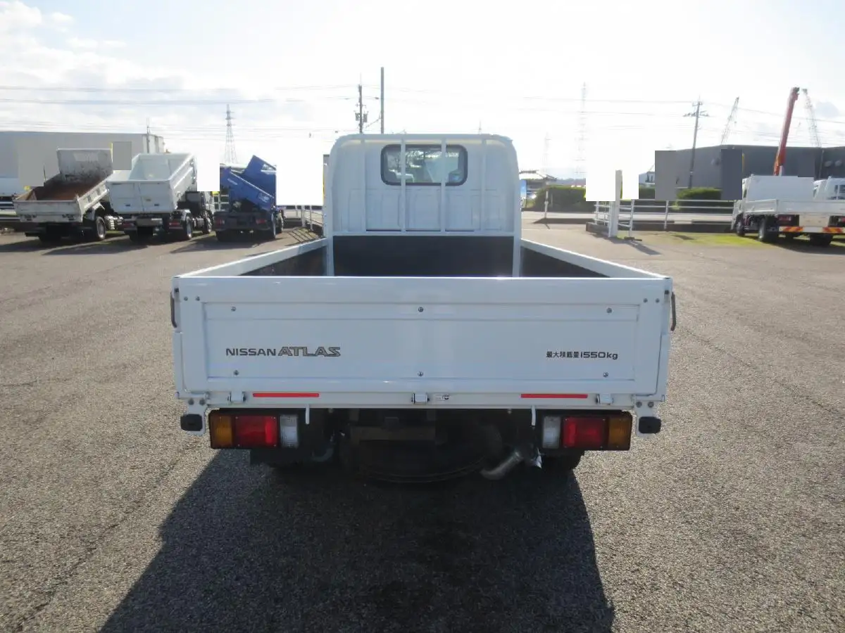 日産 アトラス 小型 平ボディ 2RG-AHR88A R2の中古トラック画像6
