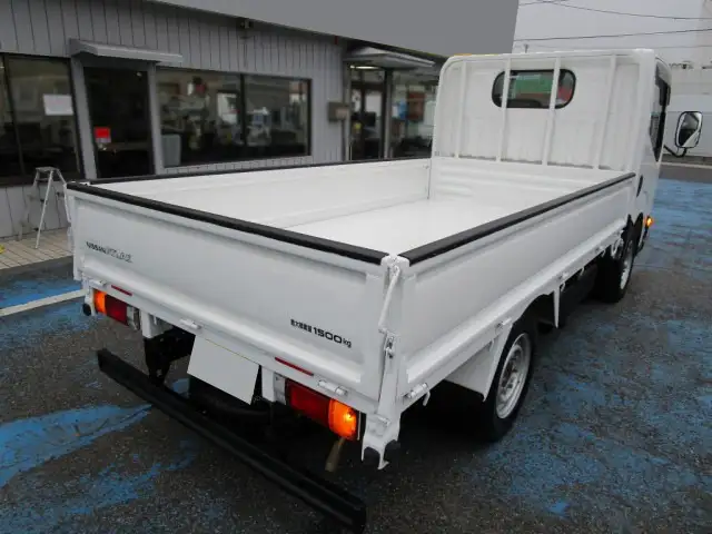 日産 アトラス 小型 平ボディ 床鉄板 CBF-SQ2F24の中古トラック画像3