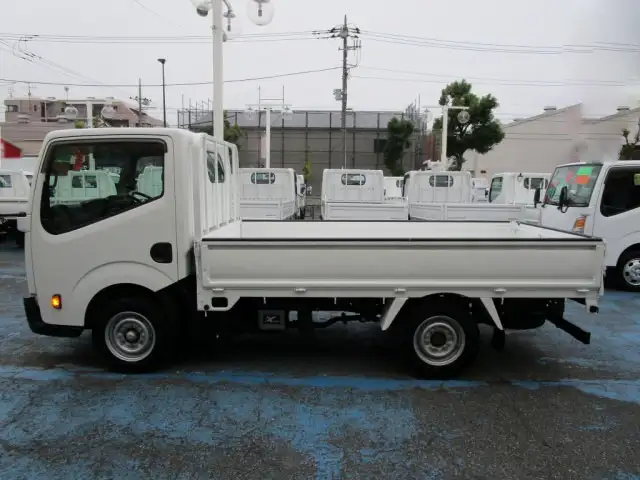 日産 アトラス 小型 平ボディ 床鉄板 CBF-SQ2F24の中古トラック画像6