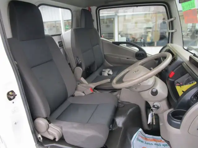 日産 アトラス 小型 平ボディ 床鉄板 CBF-SQ2F24の中古トラック画像11