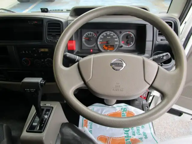 日産 アトラス 小型 平ボディ 床鉄板 CBF-SQ2F24の中古トラック画像14