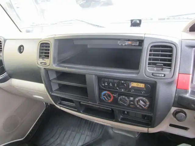 日産 アトラス 小型 平ボディ 床鉄板 CBF-SQ2F24の中古トラック画像13