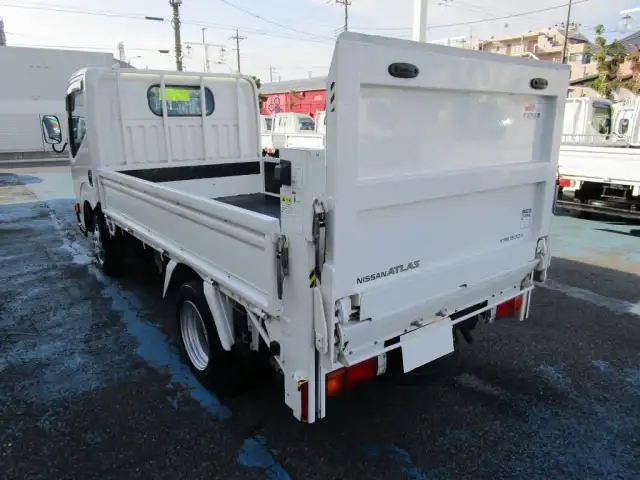 日産 アトラス 小型 平ボディ パワーゲート CBF-SQ2F24の中古トラック画像5