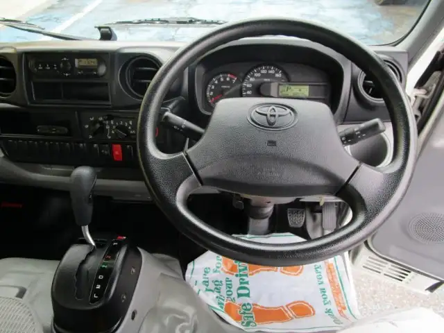 トヨタ ダイナ 小型 平ボディ ABF-TRY230 H30の中古トラック画像12