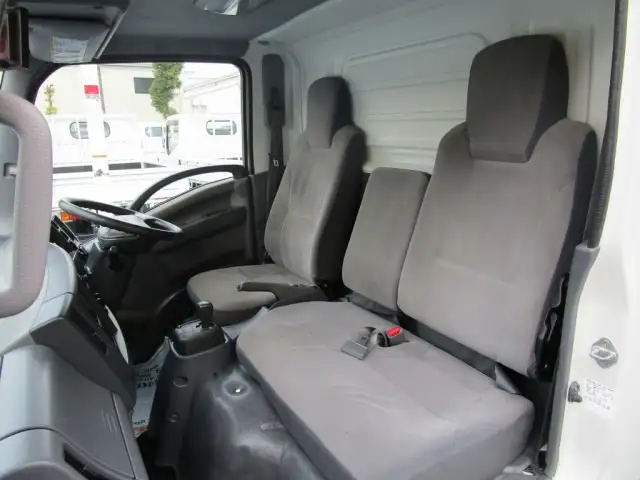 いすゞ エルフ 小型 アルミバン ボトルカー サイドドアの中古トラック画像11