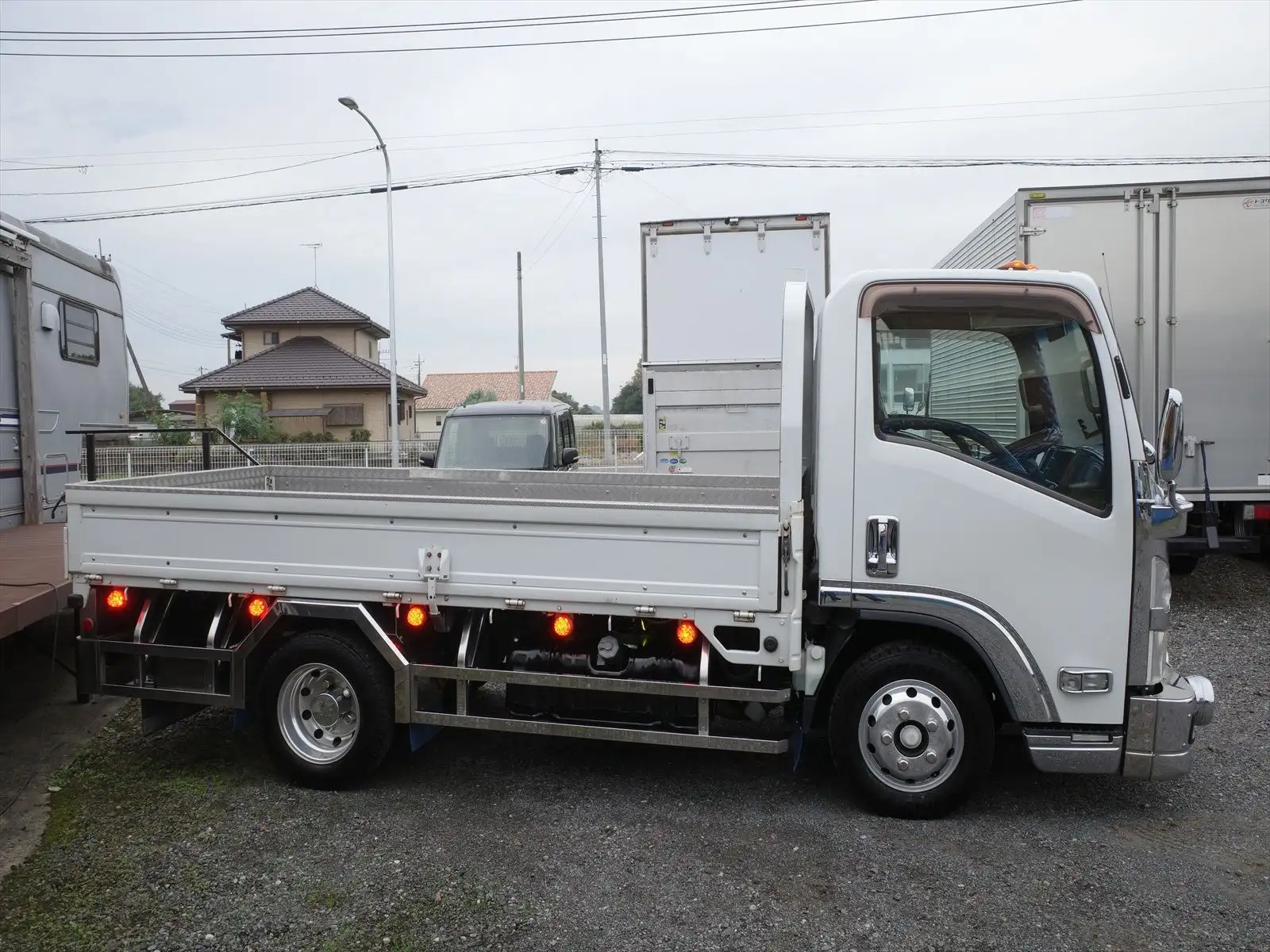 いすゞ エルフ 小型 平ボディ 床鉄板 カスタムの中古トラック画像3