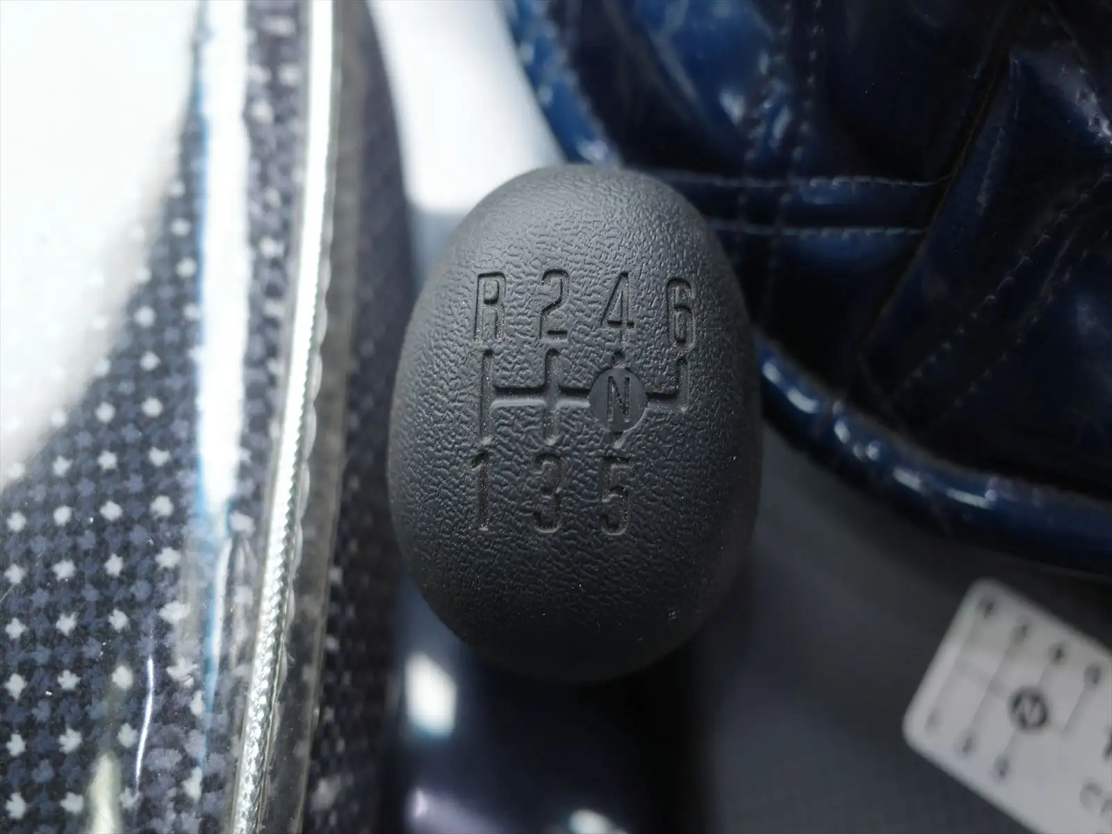 いすゞ エルフ 小型 平ボディ 床鉄板 カスタムの中古トラック画像14