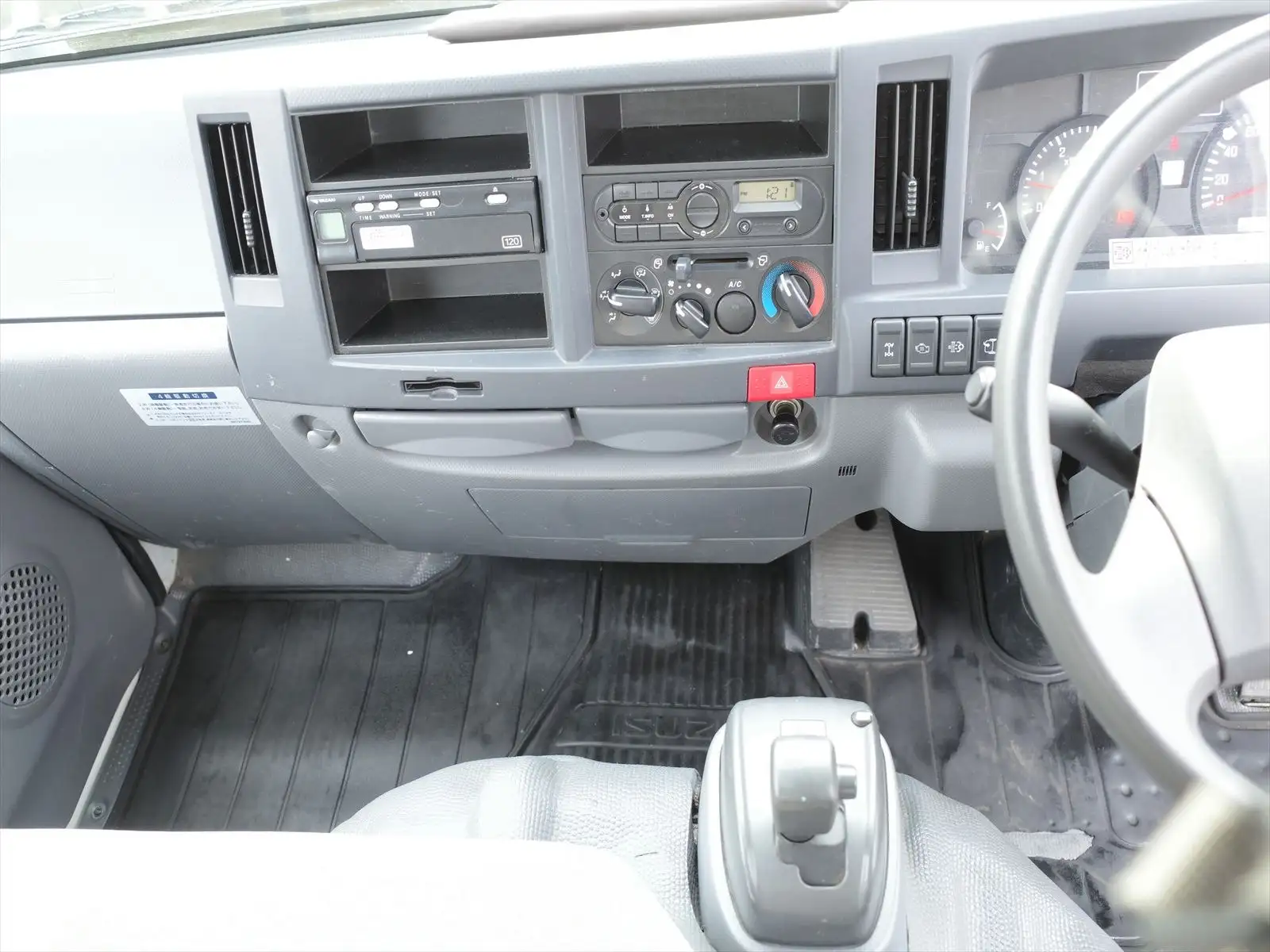 いすゞ エルフ 小型 アルミバン TPG-NHS85AN H30の中古トラック画像14