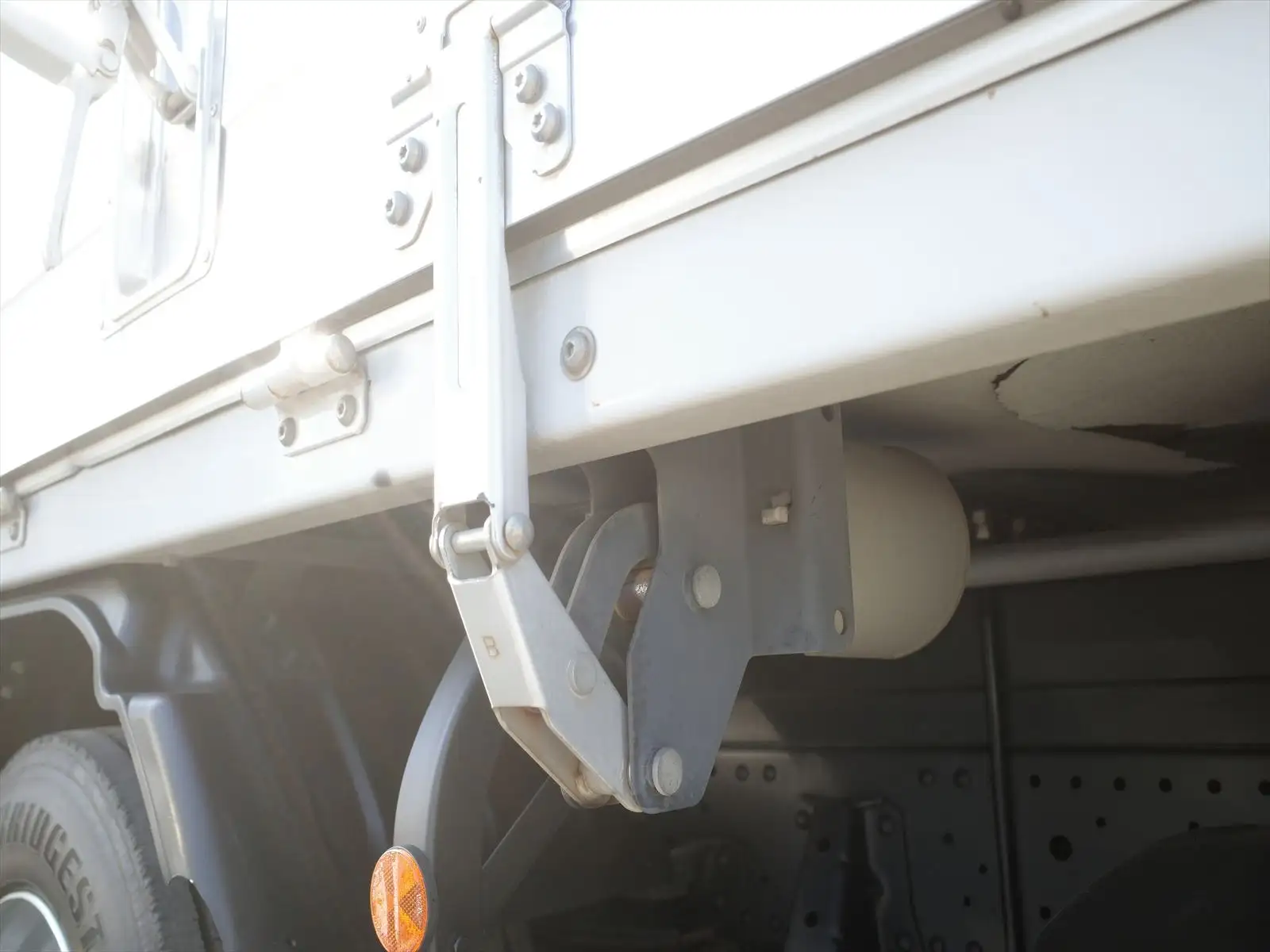 いすゞ エルフ 小型 ウイング 3枚観音 TPG-NPR85ANの中古トラック画像10