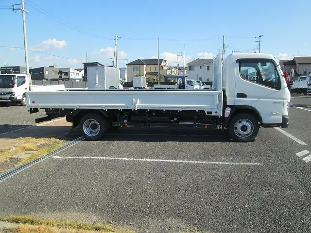 三菱 キャンター 小型 平ボディ 2RG-FEB80 R7の中古トラック画像4