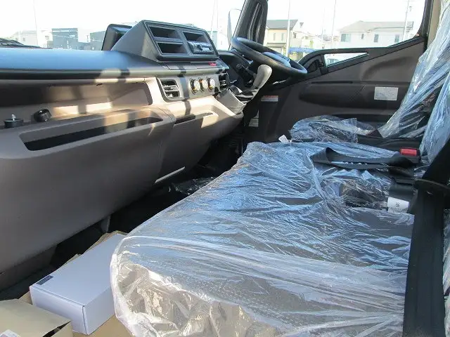 三菱 キャンター 小型 平ボディ 2RG-FEB80 R7の中古トラック画像11