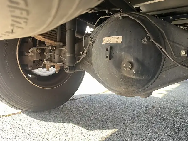 三菱 キャンター 小型 アルミバン サイドドア 2PG-FEB80の中古トラック画像18