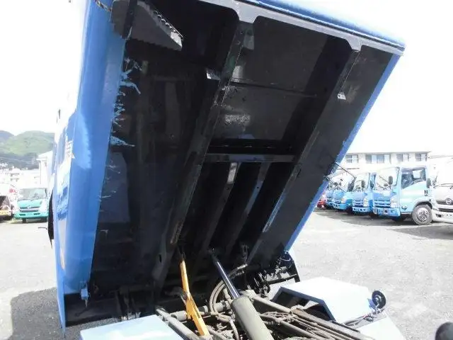 日野 デュトロ 小型 パッカー車 巻き込み式 回転ダンプ式の中古トラック画像像17