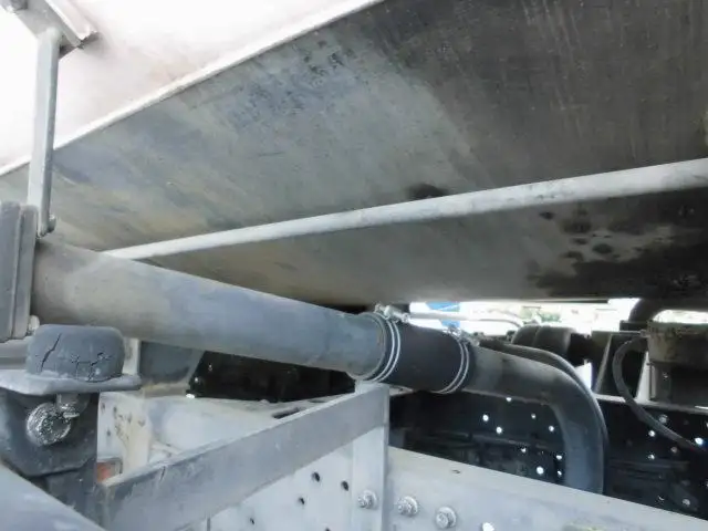 いすゞ エルフ 小型 タンク車 バキューム の中古トラック画像像17