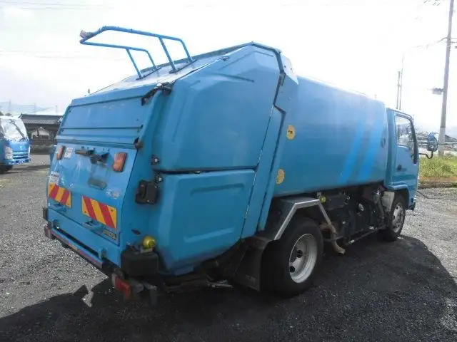 いすゞ エルフ 小型 パッカー車 巻き込み式 回転ダンプ式の中古トラック画像3