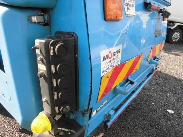 いすゞ エルフ 小型 パッカー車 巻き込み式 回転ダンプ式の中古トラック画像8