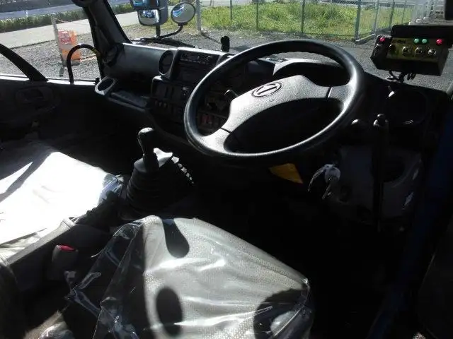 日野 デュトロ 小型 パッカー車 巻き込み式 回転ダンプ式の中古トラック画像14