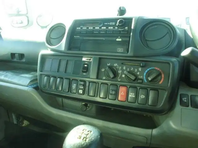 日野 デュトロ 小型 パッカー車 巻き込み式 回転ダンプ式の中古トラック画像15