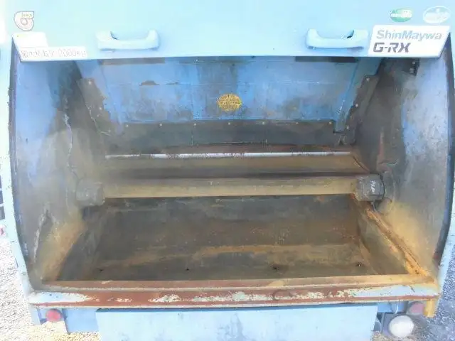 いすゞ エルフ 小型 パッカー車 巻き込み式 回転ダンプ式の中古トラック画像5