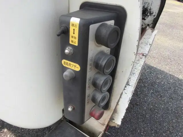 三菱 ファイター 中型/増トン パッカー車 巻き込み式 回転ダンプ式の中古トラック画像5