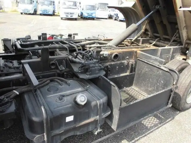 三菱 ファイター 中型/増トン パッカー車 巻き込み式 回転ダンプ式の中古トラック画像16