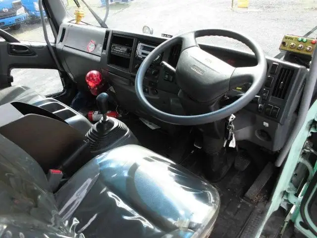 いすゞ フォワード 中型/増トン パッカー車 プレス式 の中古トラック画像14