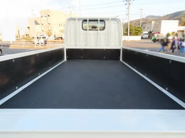 三菱 キャンター 小型 平ボディ パワーゲート 2RG-FBA20の中古トラック画像7