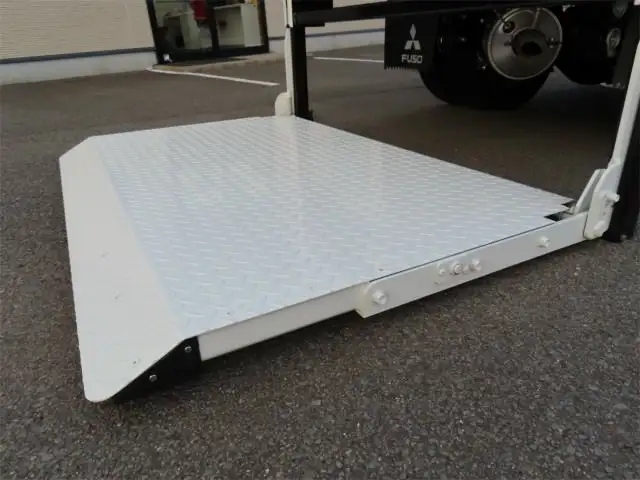 三菱 キャンター 小型 平ボディ パワーゲート 2RG-FBAV0の中古トラック画像10