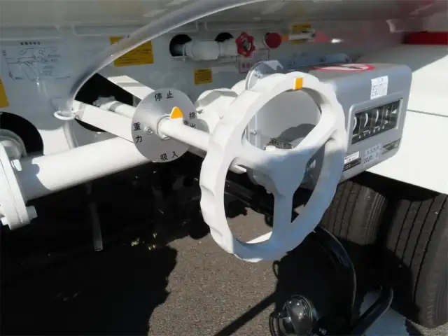 三菱 キャンター 小型 タンク車 ローリー 2RG-FEAV0の中古トラック画像11