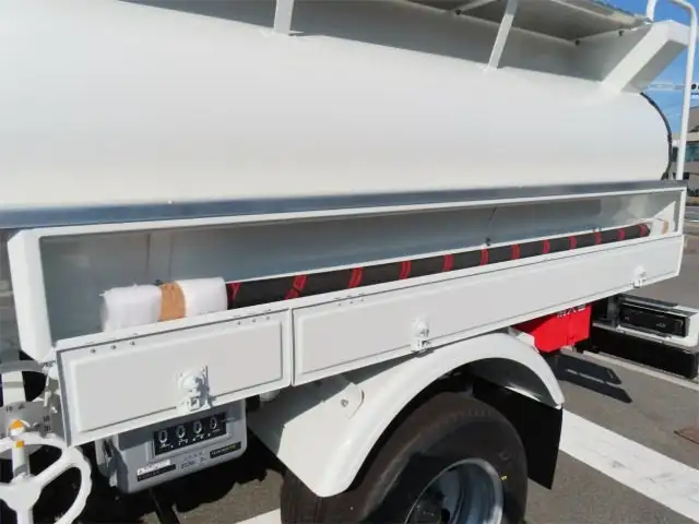 三菱 キャンター 小型 タンク車 ローリー 2RG-FEAV0の中古トラック画像6