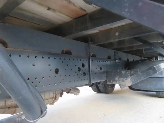 いすゞ フォワード 中型/増トン クレーン付 床鉄板 4段の中古トラック画像5