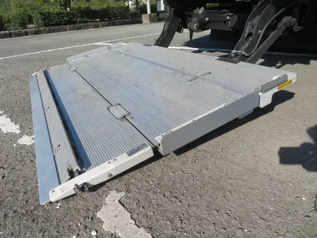 日野 デュトロ 小型 アルミバン パワーゲート サイドドアの中古トラック画像8