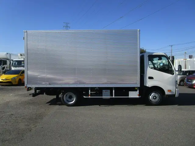日野 デュトロ 小型 アルミバン サイドドア 2KG-XZU710Mの中古トラック画像4
