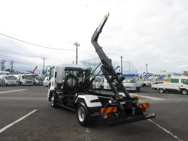 いすゞ フォワード 中型/増トン アームロール ツインホイスト 2RG-FRR90S4の中古トラック画像6