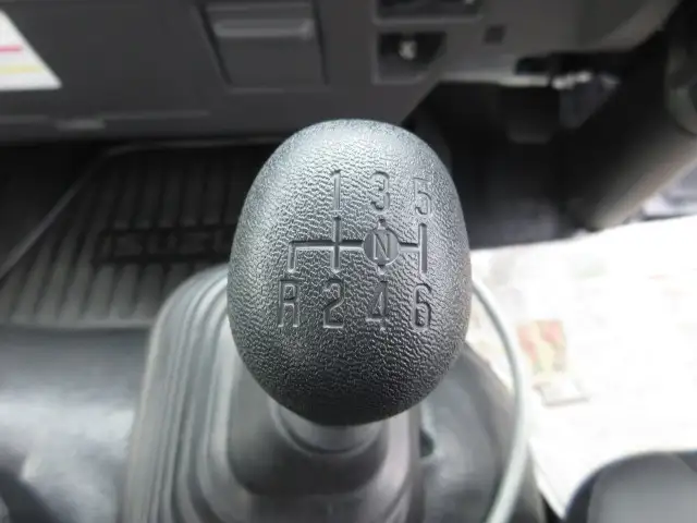 いすゞ フォワード 中型/増トン アームロール ツインホイスト 2RG-FRR90S4の中古トラック画像13